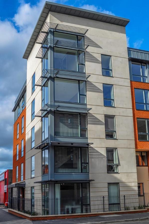 Iconic Garden Apt, Steps From City Centre & Cafes Bristol Exterior foto